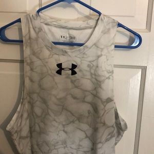 UA tank top